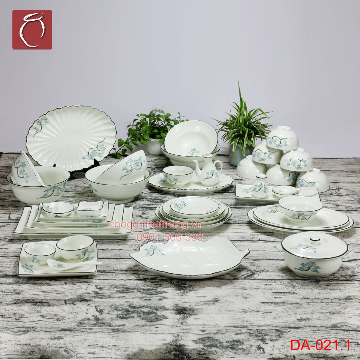 bo-do-an-men-kem-hoa-sen-xanh-nha-hang-da-021-1